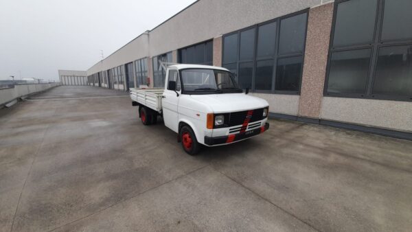 FORD TRANSIT 2.4 - immagine 3